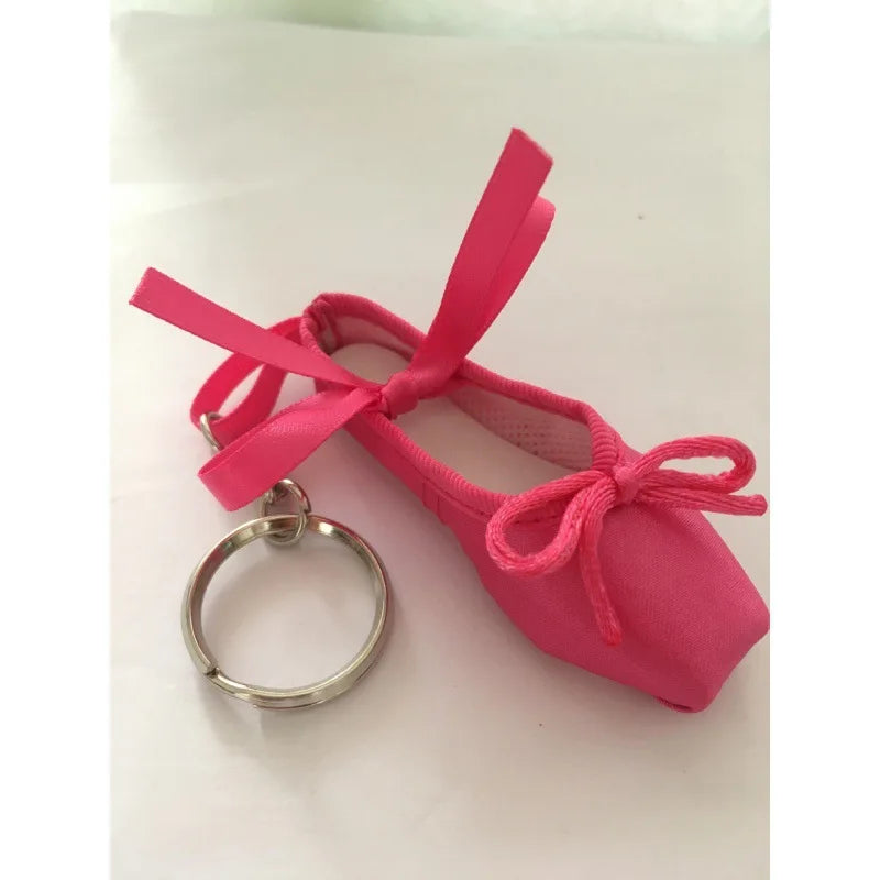 NEW Ballet Shoes KeyChain Mini Pointe Shoes Keychain for Ballerina Ballet Party Supplies Gift Bag Charm Pendant Accessories