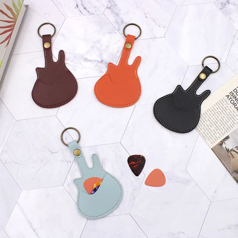 Portable Guitar Shaped Guitar Pick Pouch Waterproof PU Pick Holder With Key Ring Practical Musical Accessory for Guitar Players
