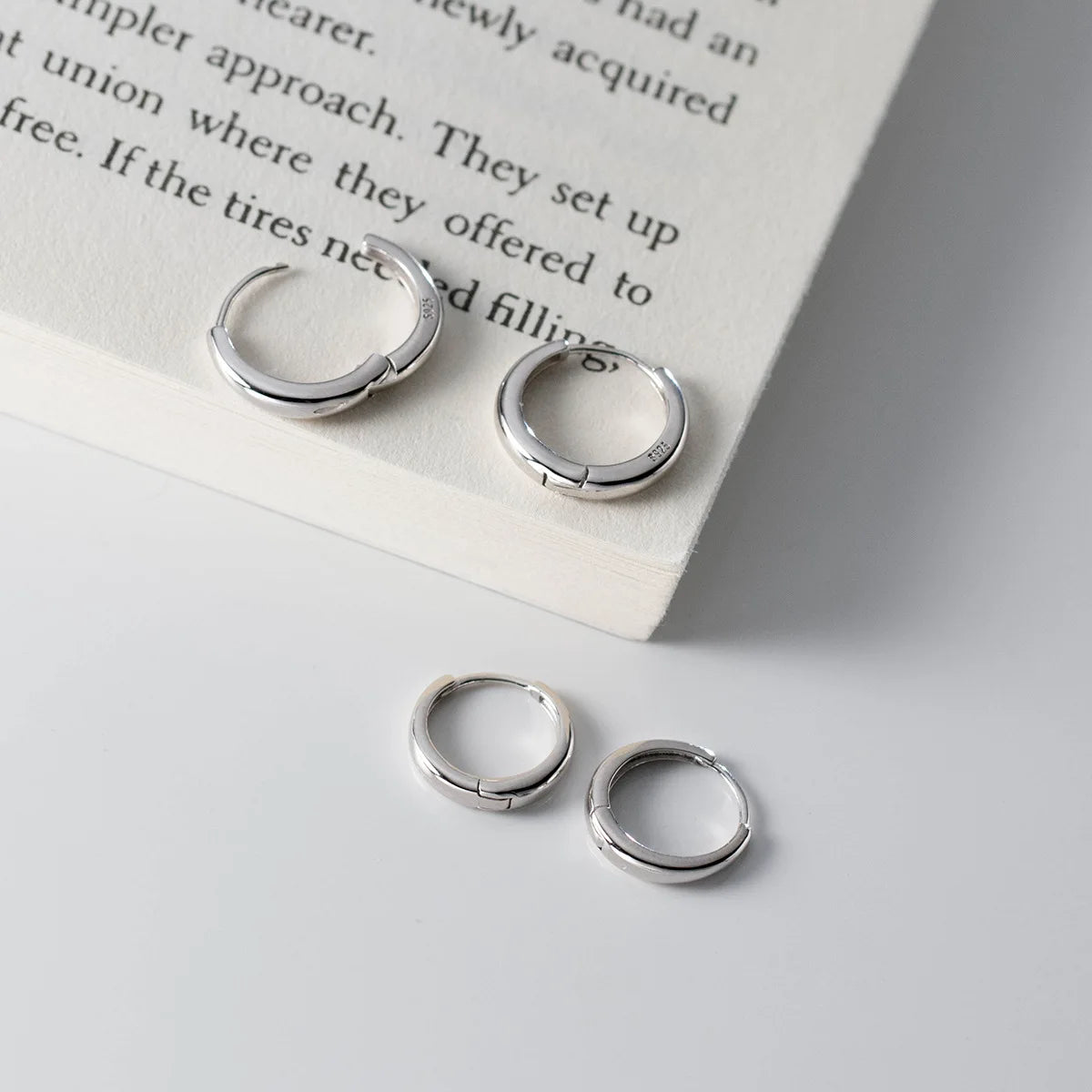 Simple and Classic 925 Sterling Silver Princess Cut Zircon Flower Stud Earrings for Men Women Party Gift