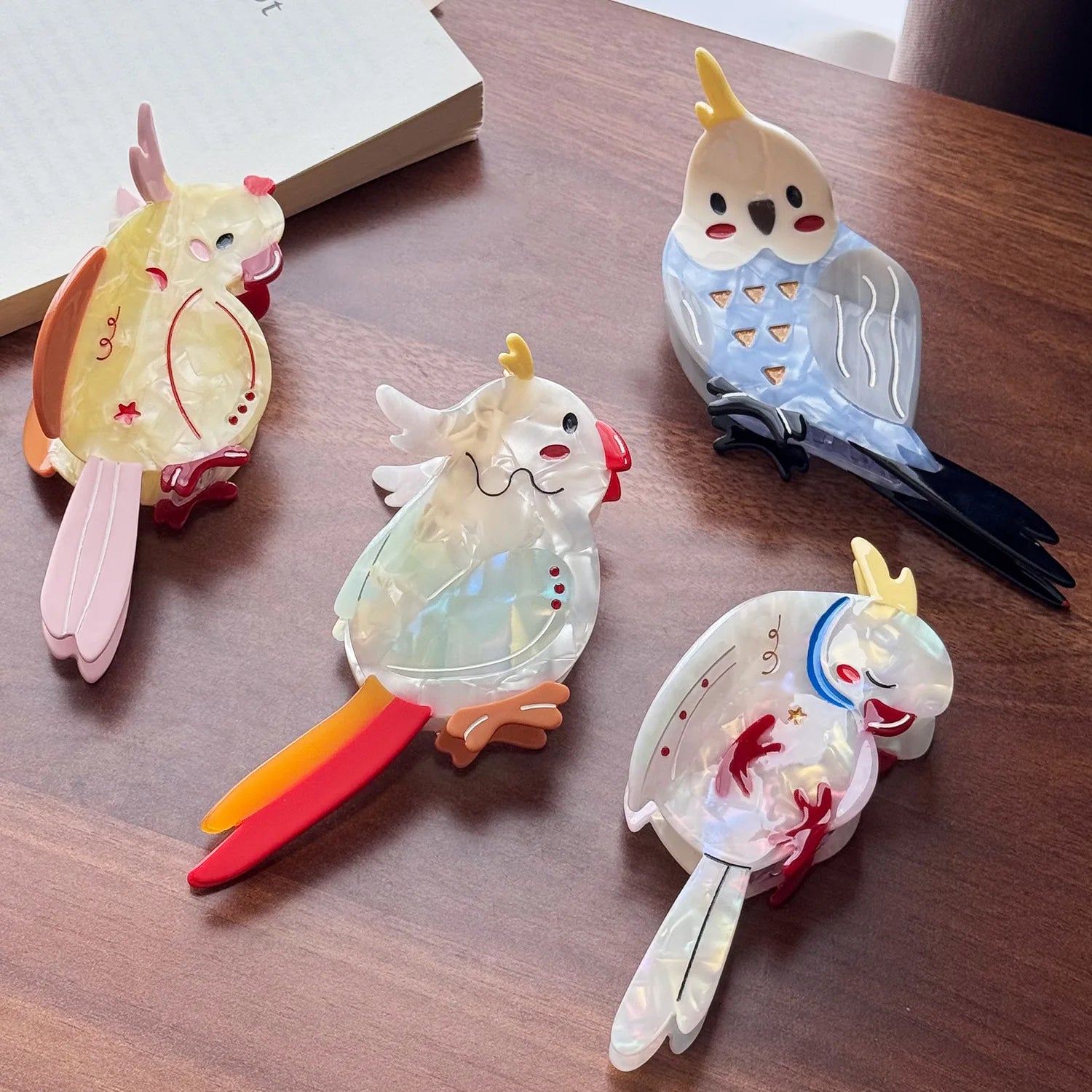 DOWELL Custom Cartoon Bird Acetate Hair Claw Clip Cute Animal Design Shark Clip for Bun and Back Head Styling