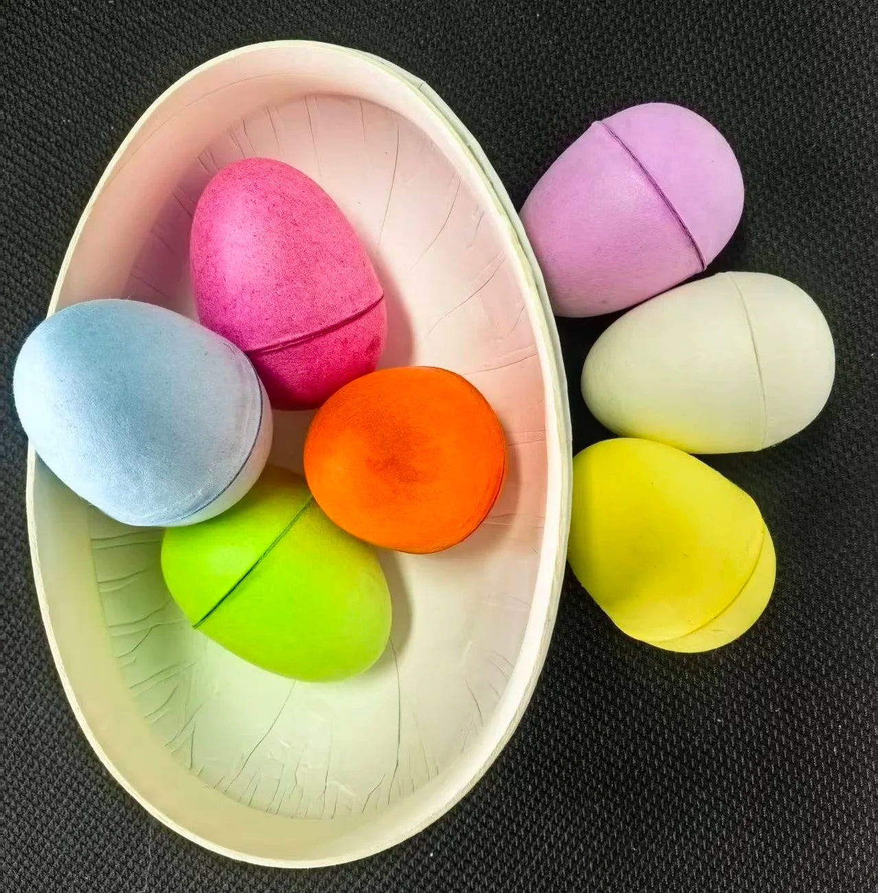 Novelty Easter Ornaments Matte Plated Plastic Easter Eggs Metallic Egg for Easter Decoration