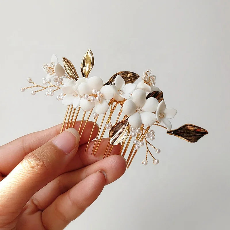 Handmade Vintage Wedding Hair Accessories Leaf Pearl Comb and Pin Set Bridal Headpiece for Women Decoration
