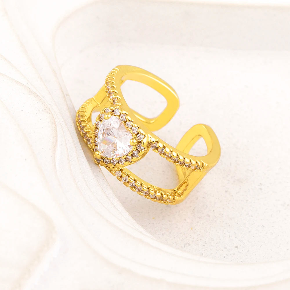 QIKU Exquisite Heart Shape Rhinestone Opening Rings 18K Gold Plated Copper Zircon Engagement Wedding Jewelry Accessories Trendy