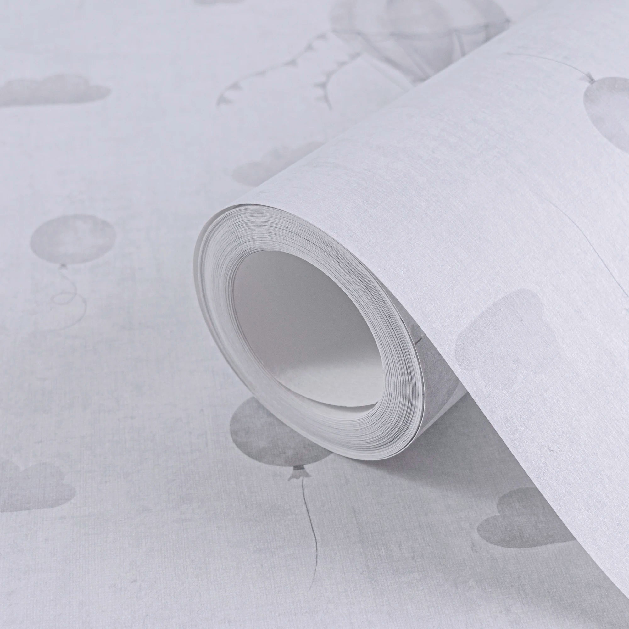 Made in Germany-Damask Pattern Grey Non Woven Modern Kids Wallpaper Sound-Absorbing Household Use 1005 X 053 m