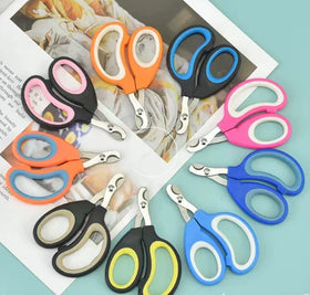 Small Pet Nail Scissors Mini Pet Dog Cat Nail Clippers and Trimmers