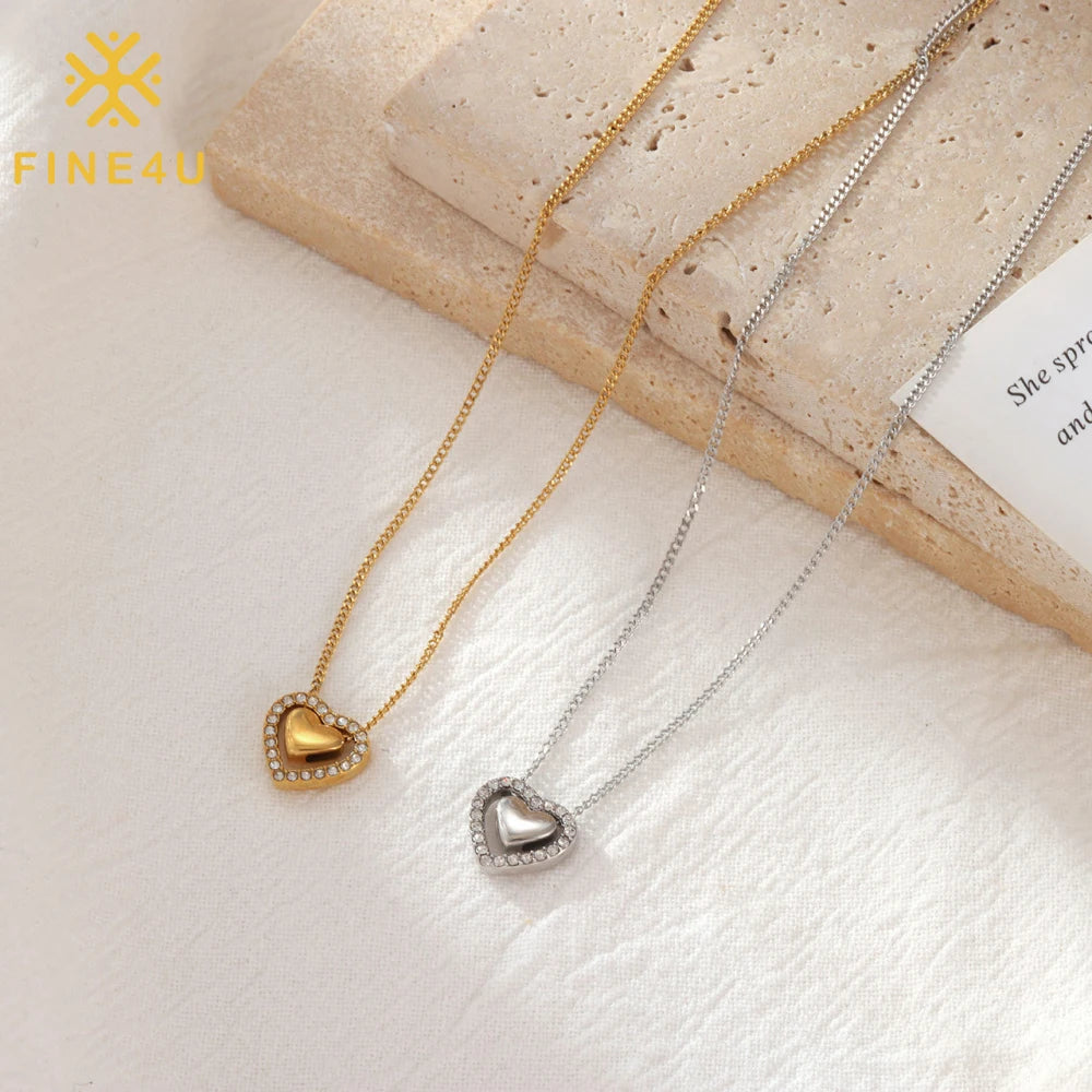 Gold Plated Stainless Steel Necklace Waterproof Hypoallergenic Jewelry Hollow Glossy Heart Pendant Necklace for Women