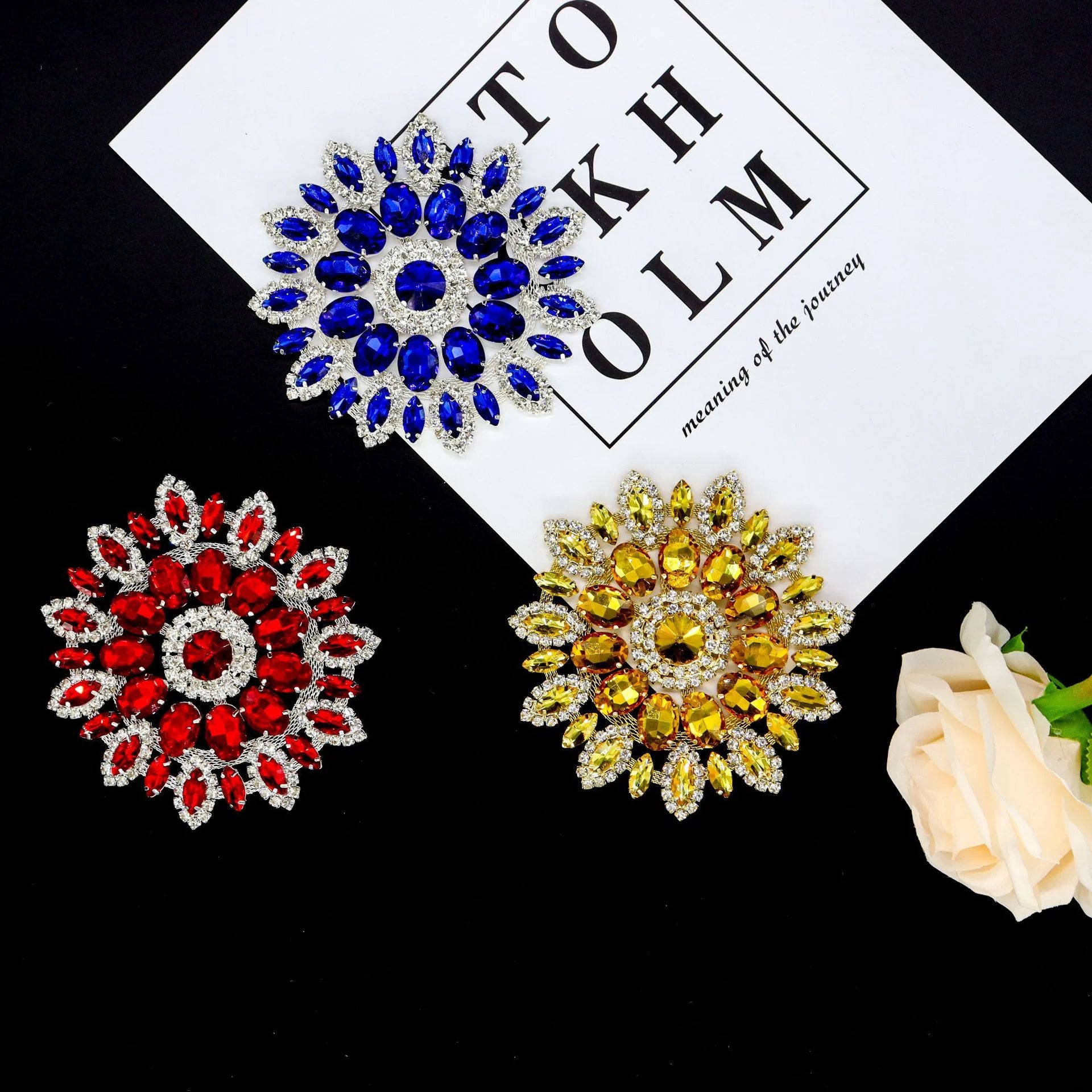 Rhinestone Inlaid Sunflower Decoration AB Color