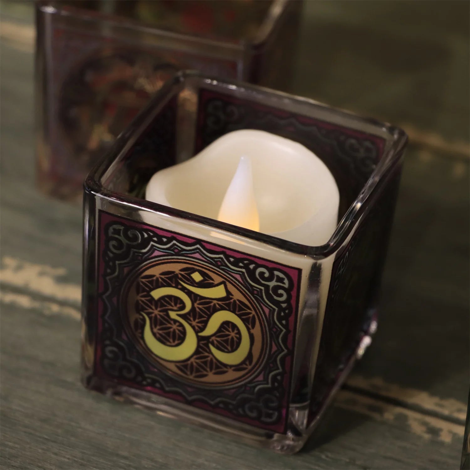 Handmade Stained Glass Candle Cup - Artistic Home Decor & Customizable Gift