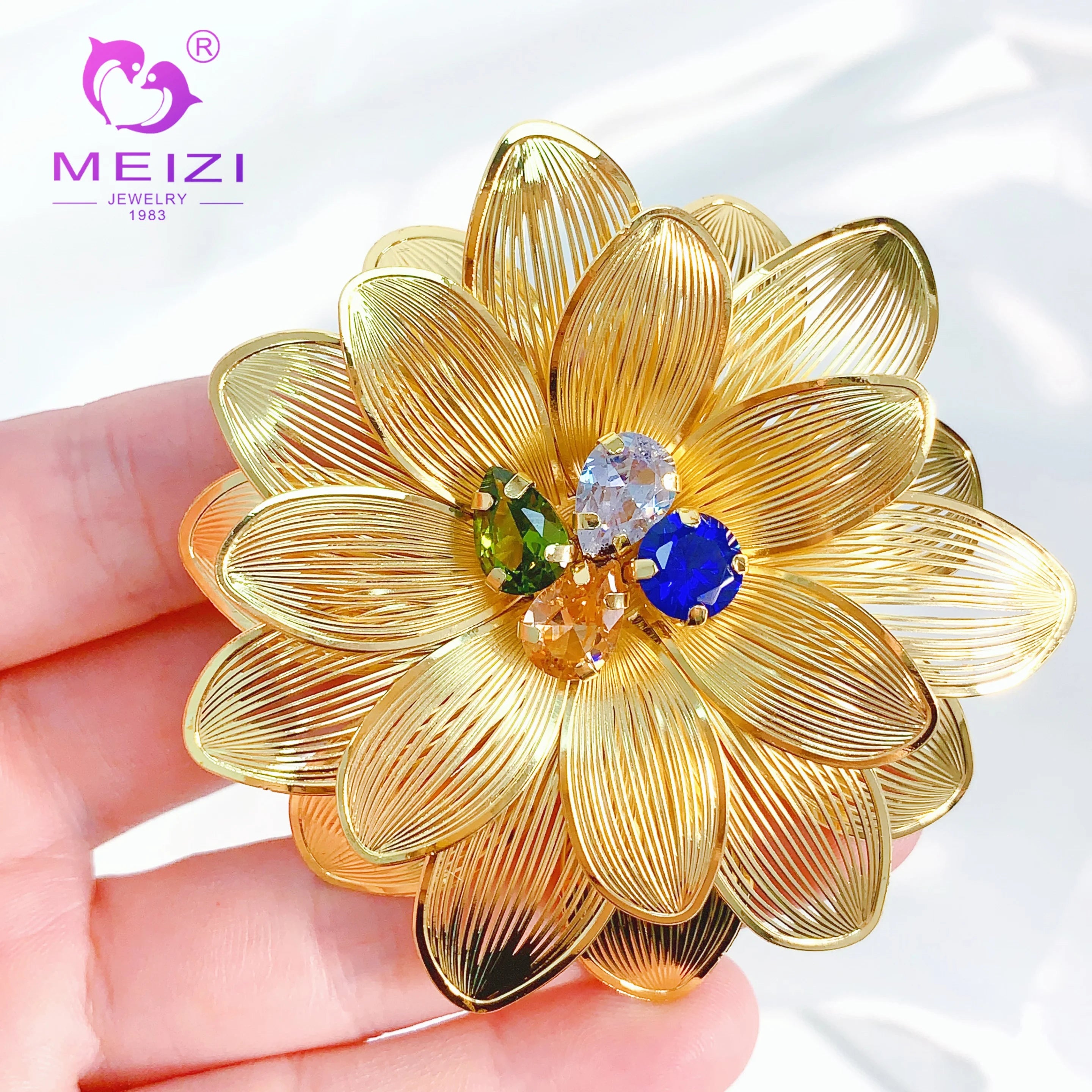 MEIZI JEWELRY Exaggerated Chrysanthemum 18k Gold-Plated Large Earrings Fashionable Sunflower Earrings Sets