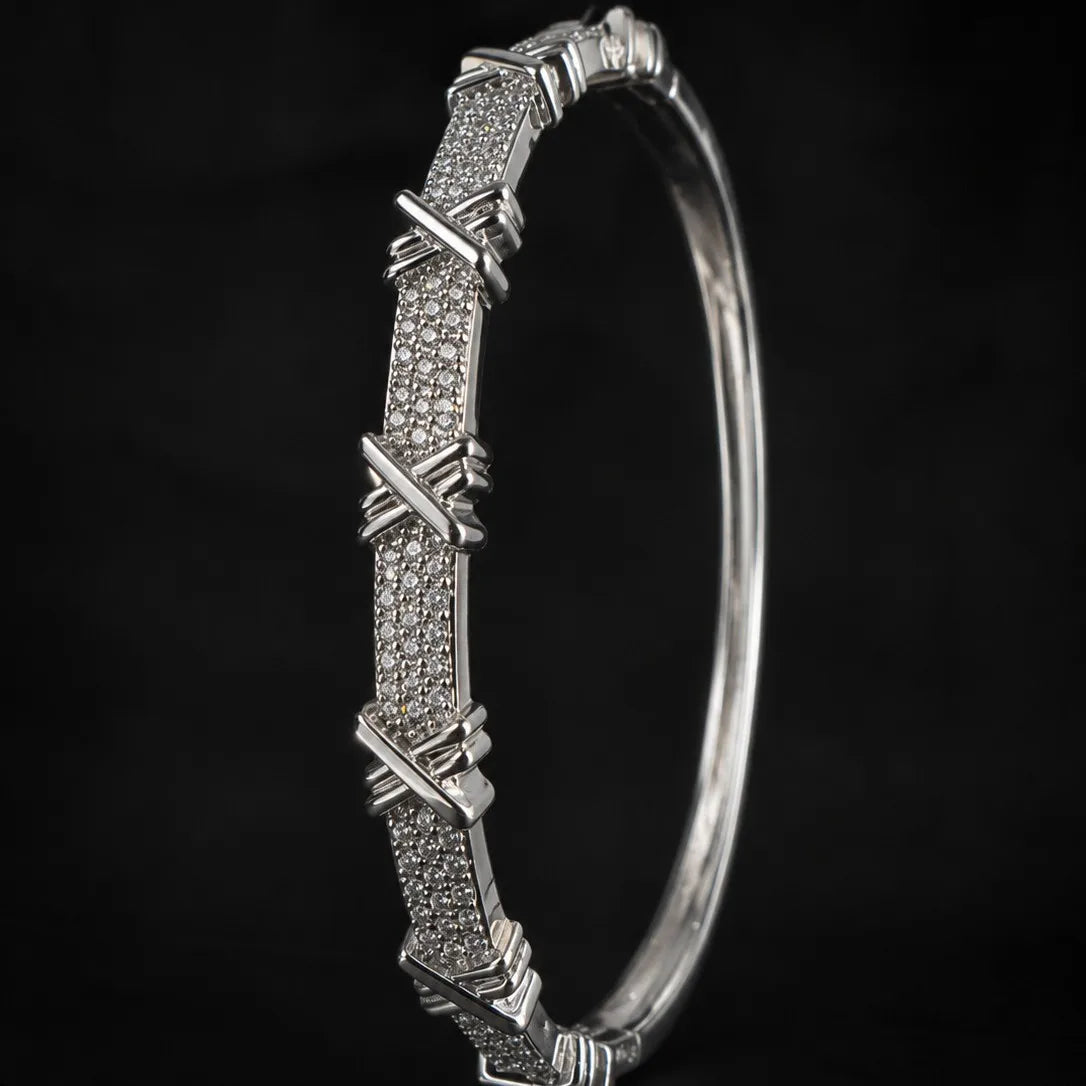 Resoul Micro Pave Cross Zircon Kada Bracelet Non Tarnish Waterproof Ladies Bangles Party Fashion Accessories MegaBDM