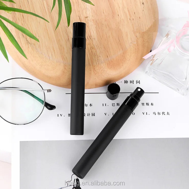 Pocket Size Thin square Black Perfume Bottle Empty Perfume Bottles Sample 10 ml Perfume Spray Bottle with Black Cover