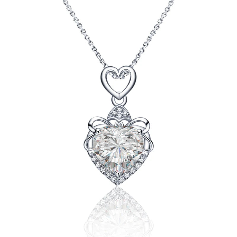 XGP92 925 Sterling Silver Sparkling Pendant Necklace for Women Fashionable Anniversary Birthday Jewelry Gift Moissanite Necklace