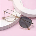 2025 Fashion Lens Color Change Square Anti Blue Light Glasses Alloy Frame Photochromic Computer Eyeglasses Women