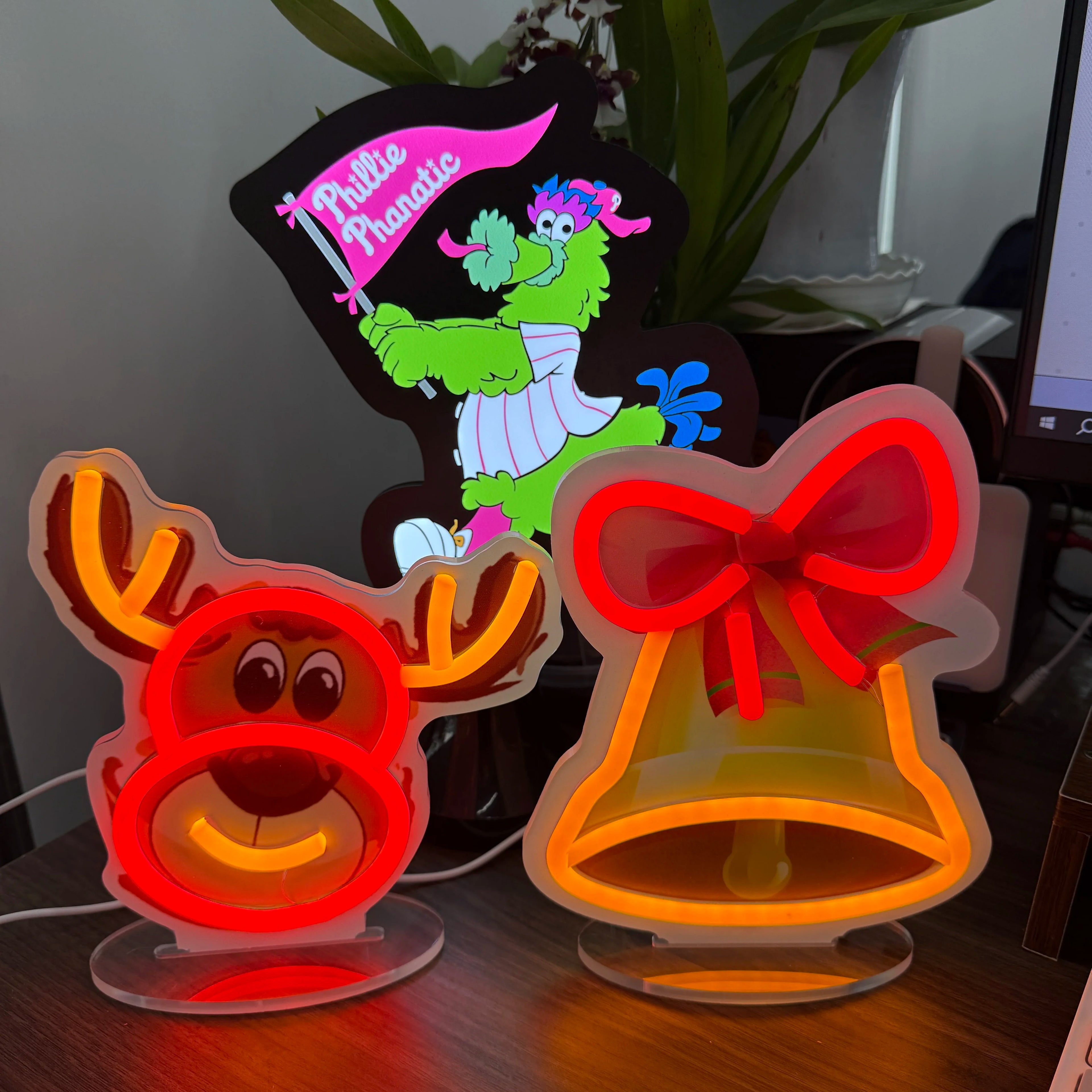 Factory Stock LED Neon Lights Christmas Santa Claus Wall Decoration for Bedroom Desk Lamp Living Room-for Party Gift