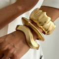 3 Pieces Per Set Big Metal Refined Bangles Bracelets for Women Trendy Ladies Large Thick Cuff Bracelet Set Fashion Hand Jewelry