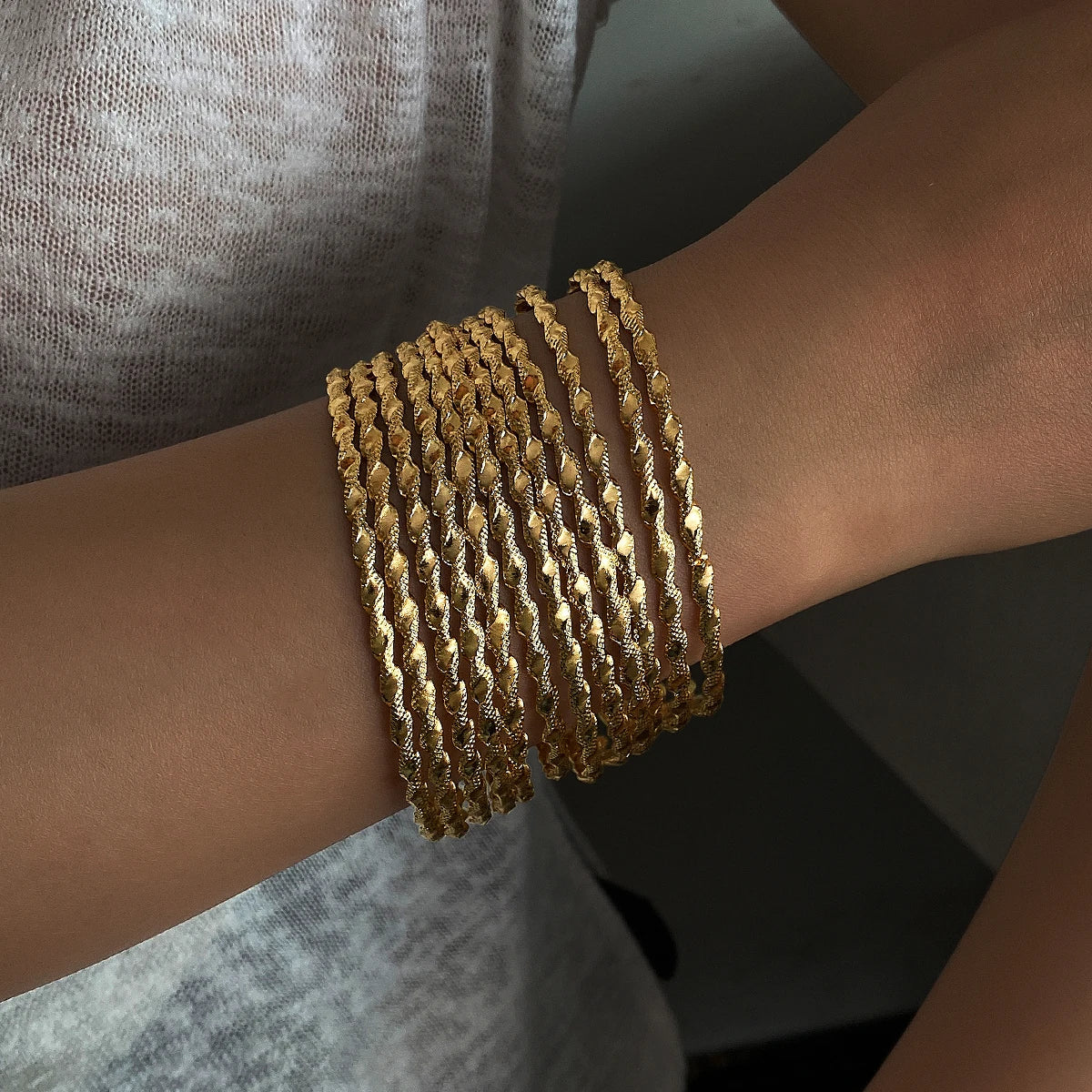 12Pcs/Set Punk Style Twist Bracelet Set for Women Jewelry Wholesale