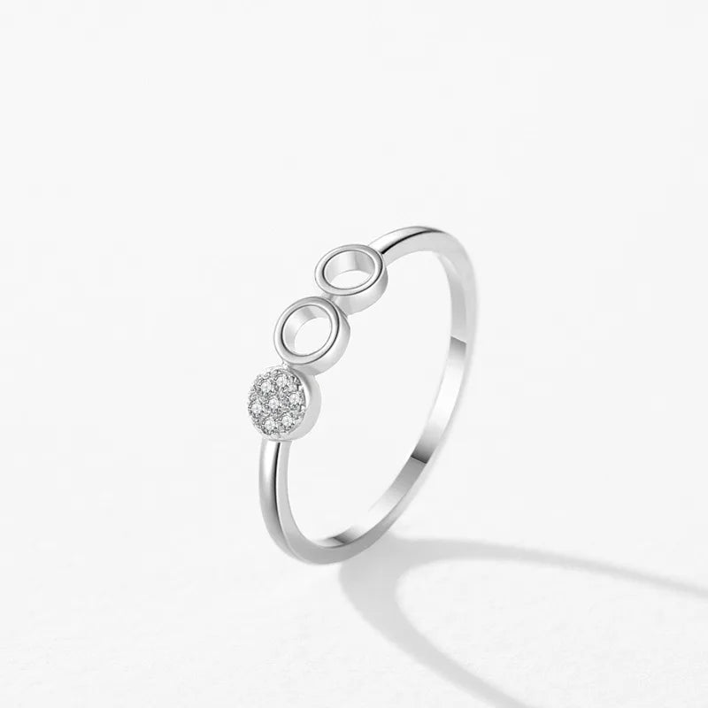Wholesale Exquisite Silver Engagement Rings High Quality 925 Sterling Silver Zircon Fashion Rings for Women