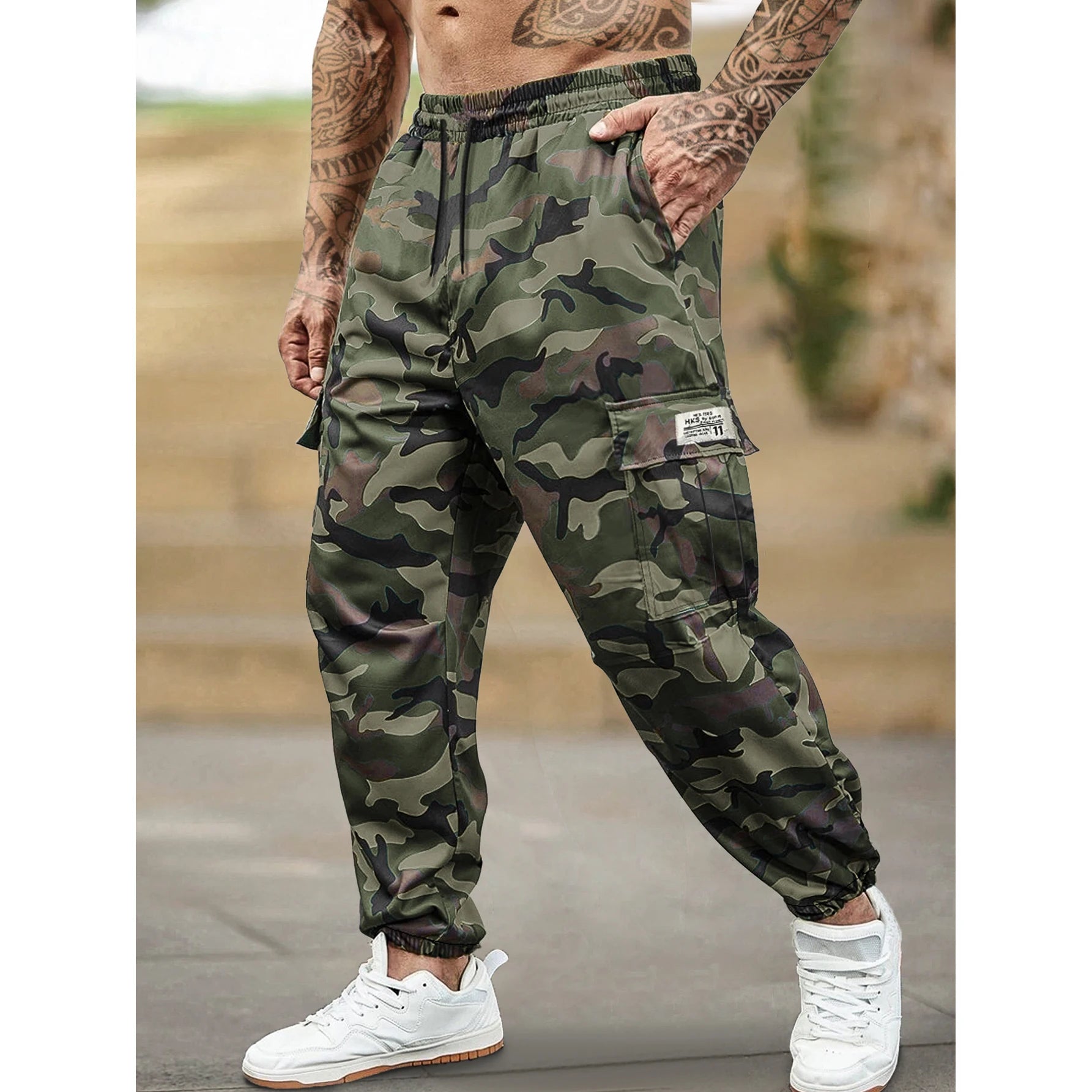 Men's Trendy Camo Cargo Pants With Side Pocket Casual Regular Fit Trousers for Men's Outdoor Activities Stack Sweat Pants