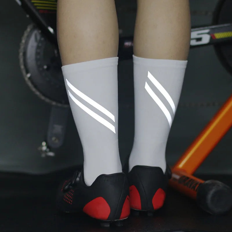 Fashion Custom Hiking Cycling Socks Professional Men Running Soft Unisex Sports Crew Outdoor Breathable Quick Dry Knitting Socks