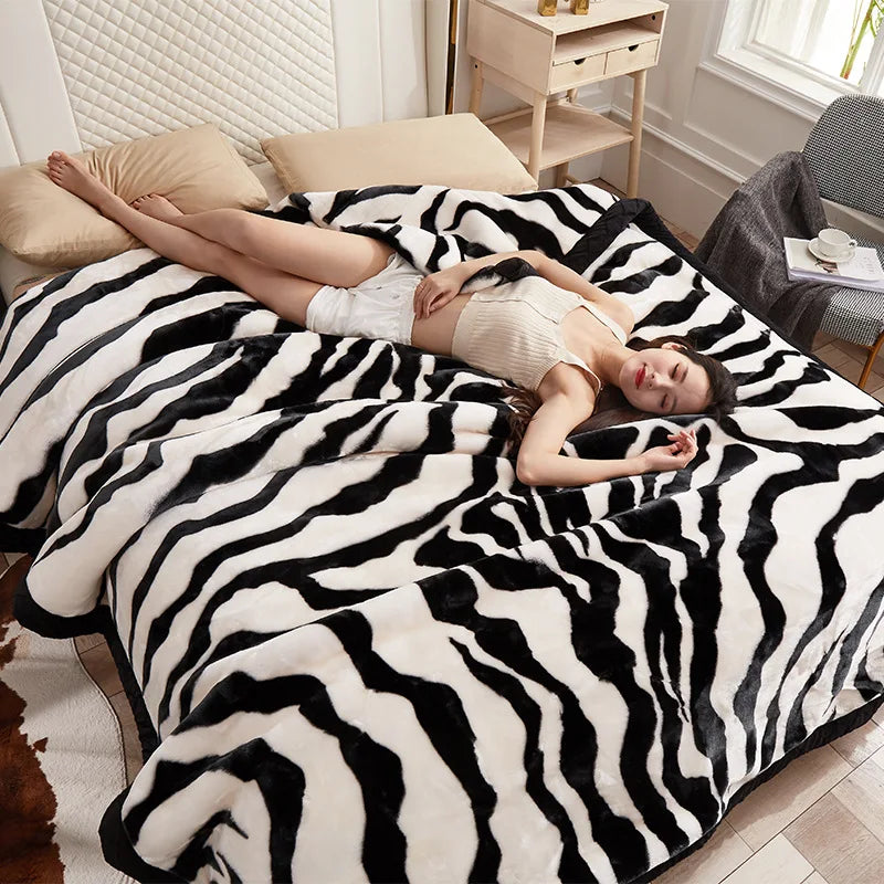 Custom Pattern 100% Polyester Blankets Double Side Fleece Blanket Thicker Warm Blanket