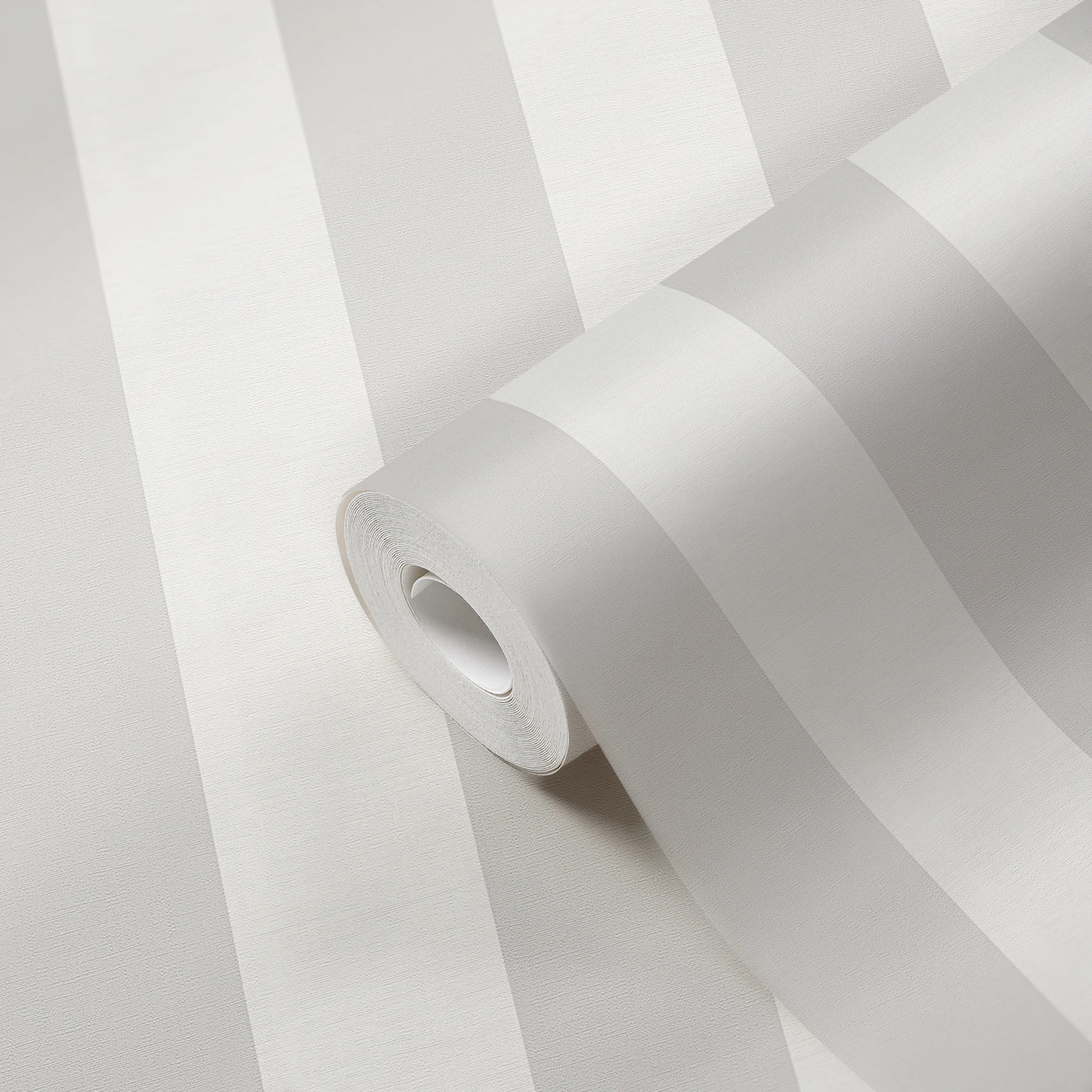 Germany Modern Stripes Grey Cream White Taupe Non Woven Vinyl Wallpaper Rolls Abrasion-Resistant Light Resistant 1005x053m