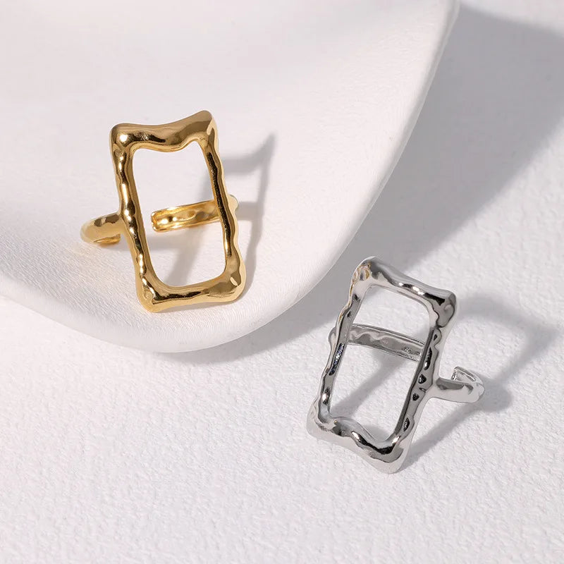 BM Wholesale Trendy Non-Tarnish Hollow Stainless Steel Rectangle Ring with 18K Gold Plated/Silver Plated Finish