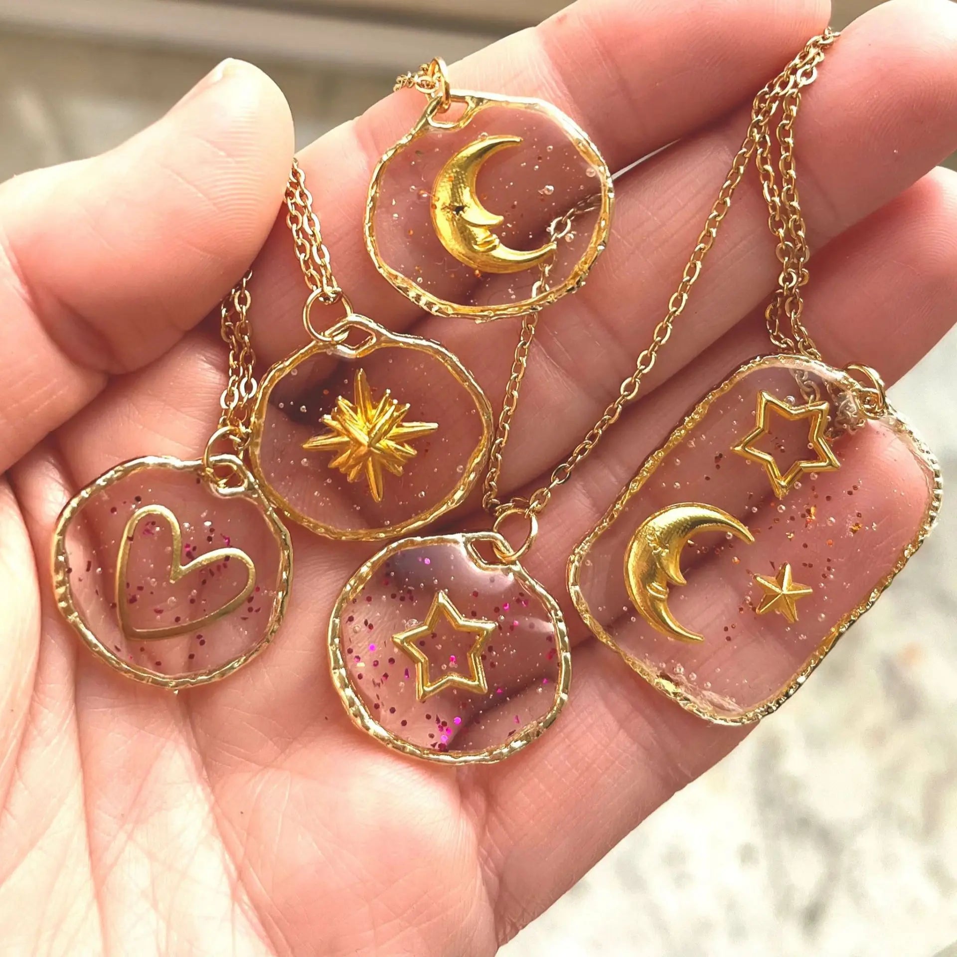 New Floral Pendant Necklace Copper Necklace Waterproof Oil Painting Sun Moon Star Pendant Fashion Chocker for Woman