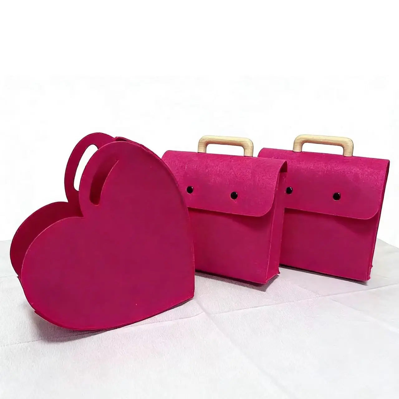 MU Wedding Felt Gift Bag Love Shape Tote Shopping Gift Bag Handbag Grocery Reusable Gift Packing Bag