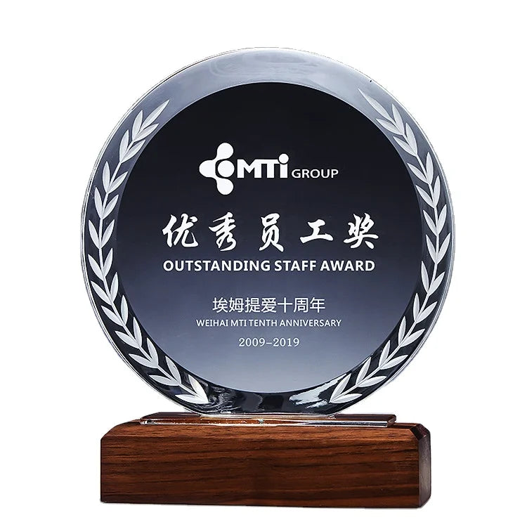 Business Gift Factory Price Customized Solid Wood Carved Round Crystal Trophy