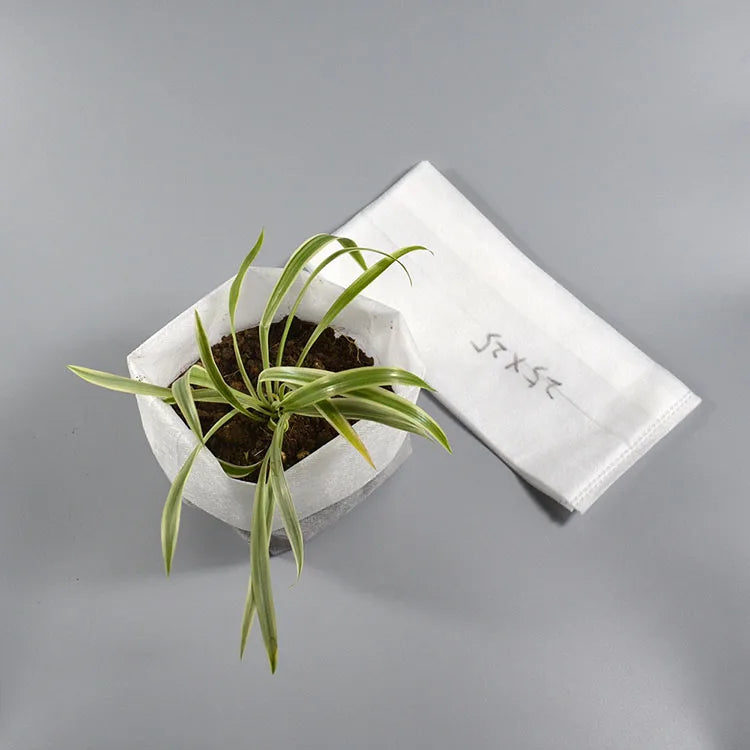 100pcs Breathable and Dustproof Agricultural Nursery Biodegradable Non Woven Fabric Seedling Bags Custom Nursery Grow Bags