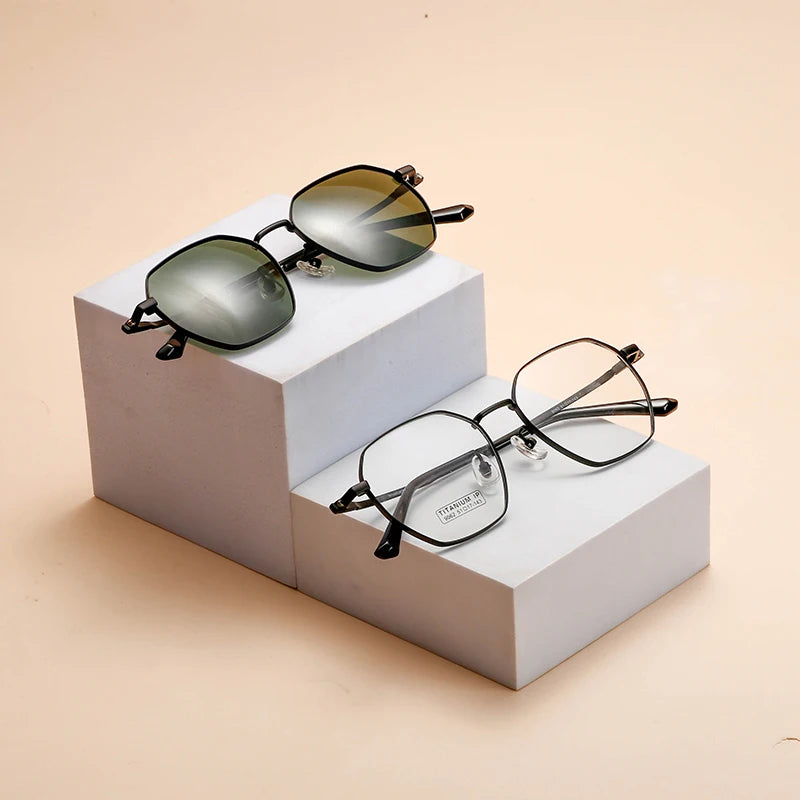 Custom Logo Titanium Frame Blue Light Blocking Glasses Classic Style Optical Spectacle Eyeglasses Fashionable
