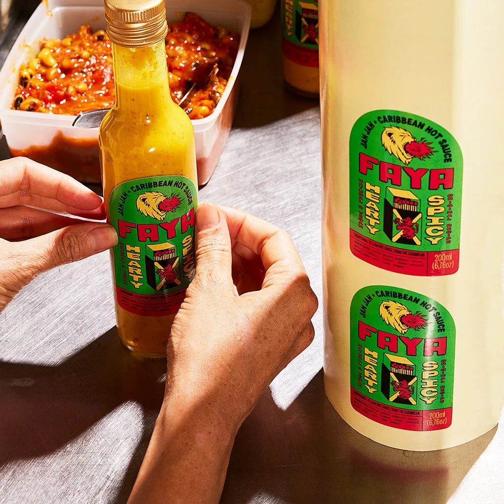 Custom Self Adhesive Waterproof Vinyl Label Stickers for Fruit Jam Bottles Packaging Strawberry Jam Label Sticker