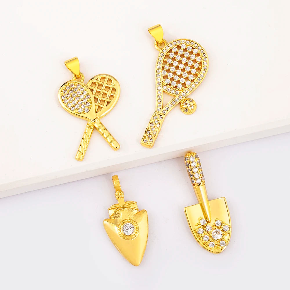 QIKU Wholesale Factory Price 18K Gold Plated Racket / Spatula / Arrow Tiny Charms Copper Jewelry Findings for Necklace Making
