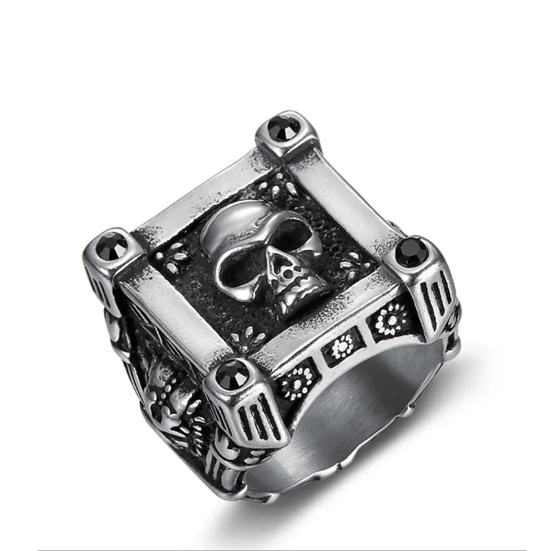 Low MOQ Jewelry Tarnish Free Unisex Biker Punk Stainless Steel Classic Princess Cut 18K Gold Plated Wholesale Skull Rings
