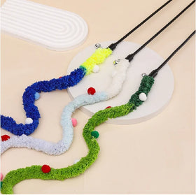 Cat Teaser Stick Coarse Wool Classic and Sustainable Interactive Cat Toy Simple and Lifelike Style Made From Wood