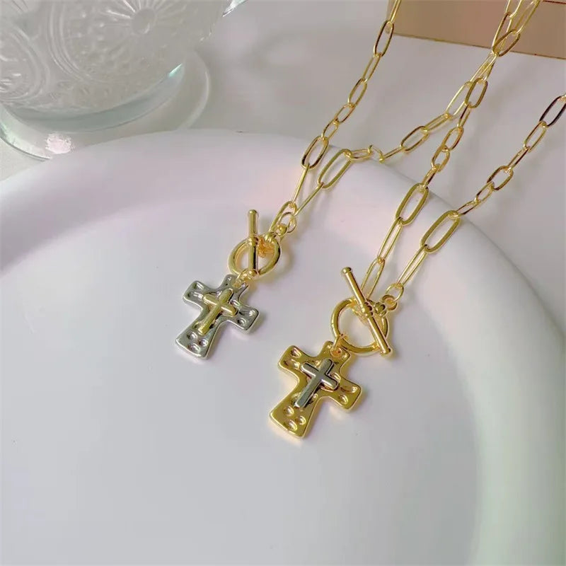 European and American Fashion Titanium Steel Contrast Inlaid Hammer Pattern Necklaces Non-fading Stainless Steel Cross Necklaces