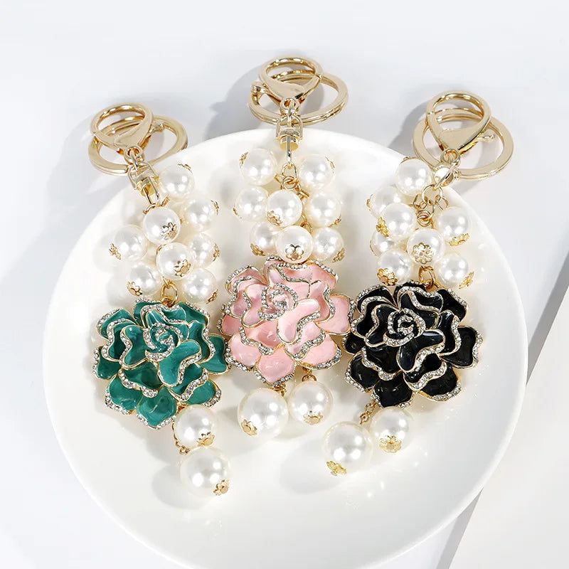 HOT Flower Keychain Metal Sparkle Rhinestone Imitation Pearl Cute Keyring for Women Girls Car Key Bags Wallet Charm Accessories