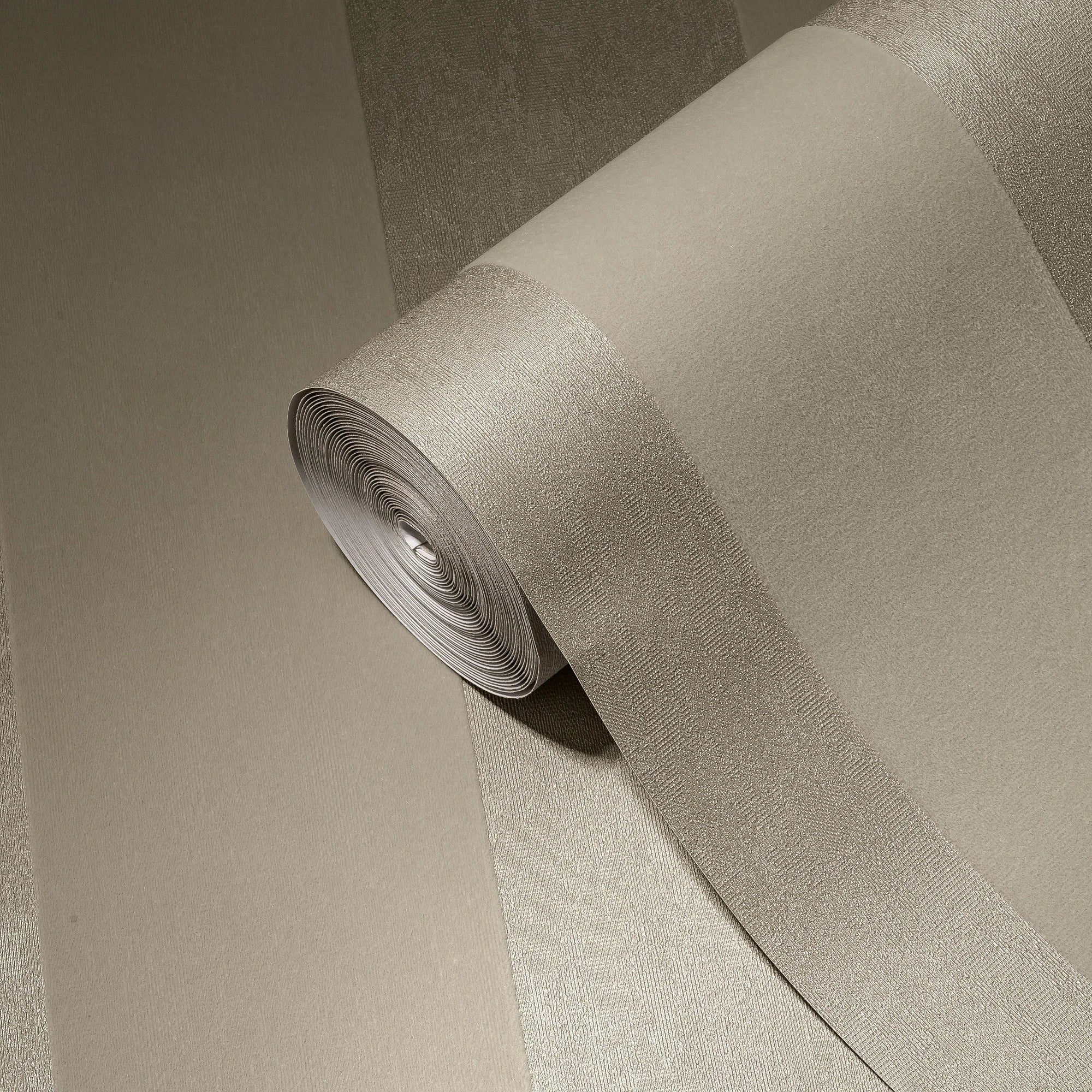 Made in Germany Luxury Wallpaper Rolls with Velvet Flock Solid Plain Brown Silver Non Woven Premium Wallpaper - 1005 x 052 m