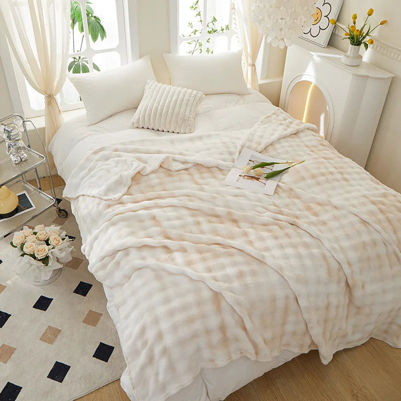 Hot Sale Wholesale Modern Hotel Sofa Bedding Home Decor Gift Polyester Soft Cozy Bubble Flannel Throw Blankets