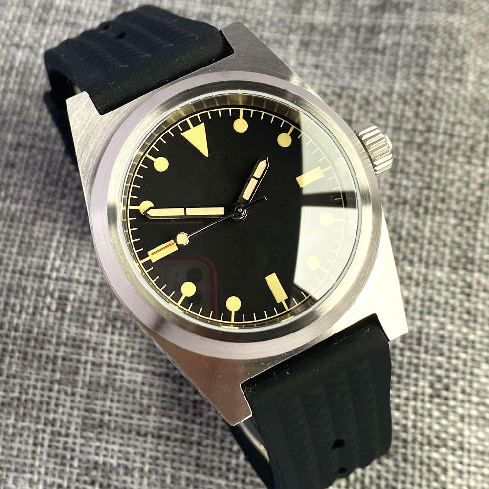38mm California Dial Sapphire Glass 20Bar Waterproof NH35 Movement Automatic Luminous Mechanical Diving Watch