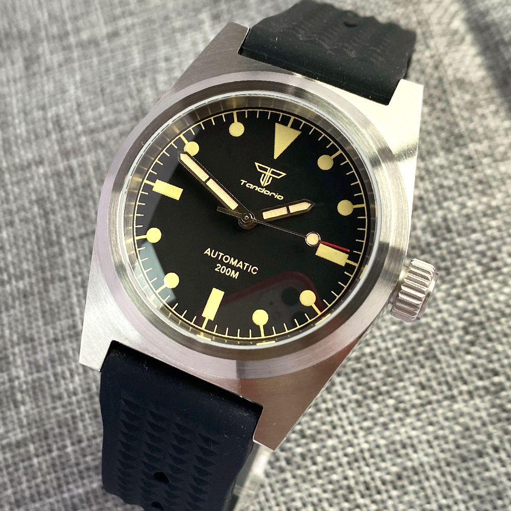 38mm California Dial Sapphire Glass 20Bar Waterproof NH35 Movement Automatic Luminous Mechanical Diving Watch