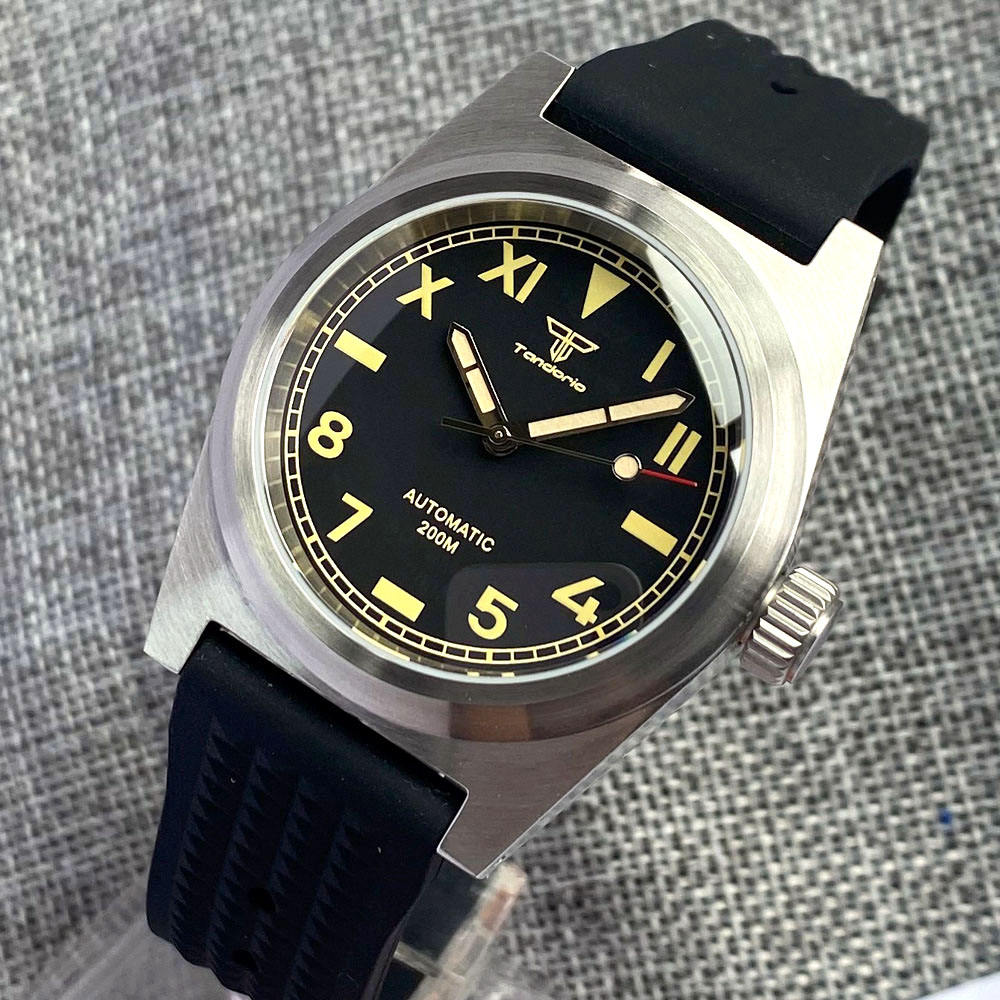38mm California Dial Sapphire Glass 20Bar Waterproof NH35 Movement Automatic Luminous Mechanical Diving Watch