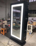 Latest European Style Barber Mirror Station Wood Durable Salon Station for Mall Use