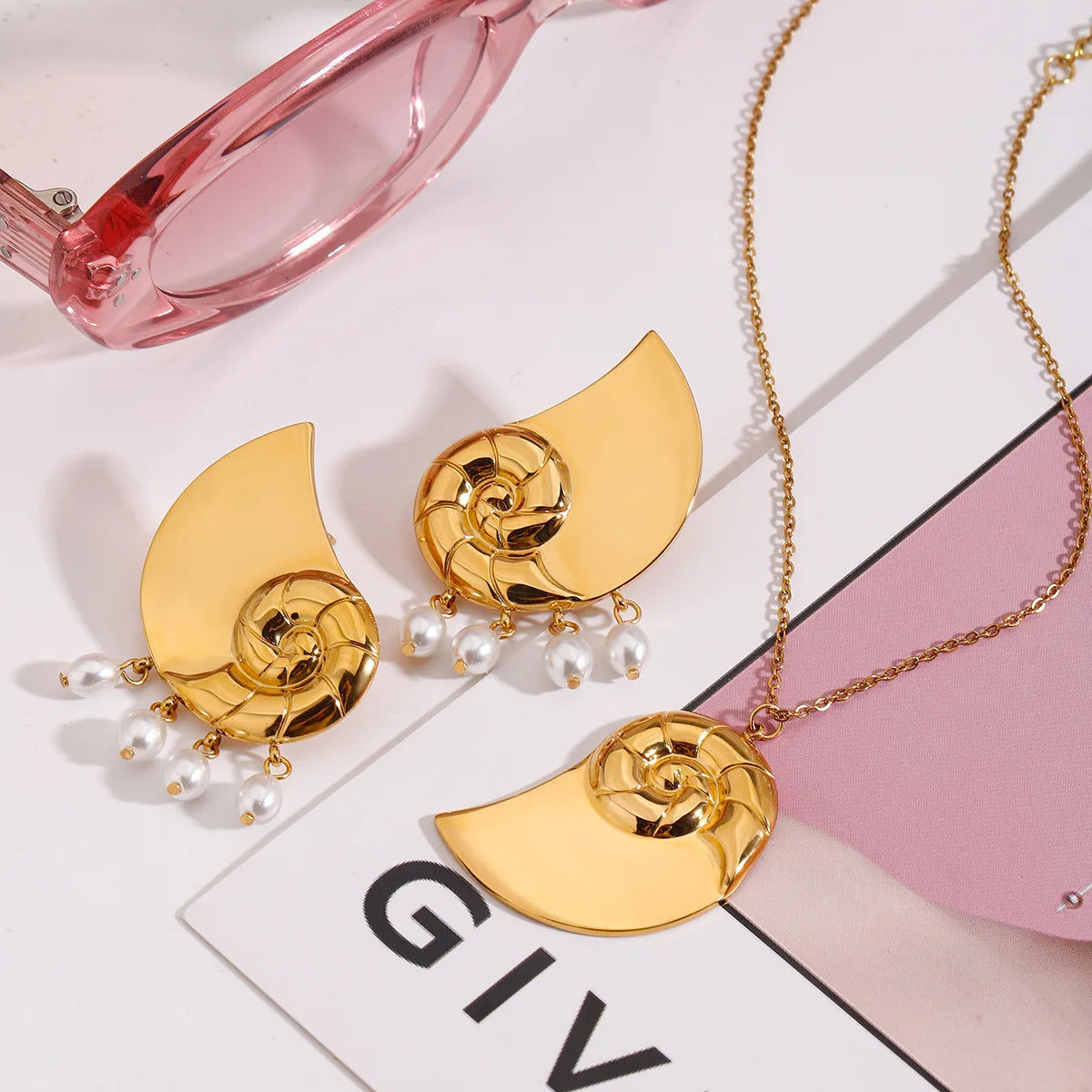Vintage Style 18K Real Gold Plated Stainless Steel Earrings Waterproof Water Drop Conch Pendant Necklace Holiday Jewelry Set