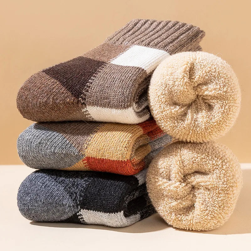 2023 Winter Autumn British Warm Fuzzy Towel Men Women Thick Wool Socks
