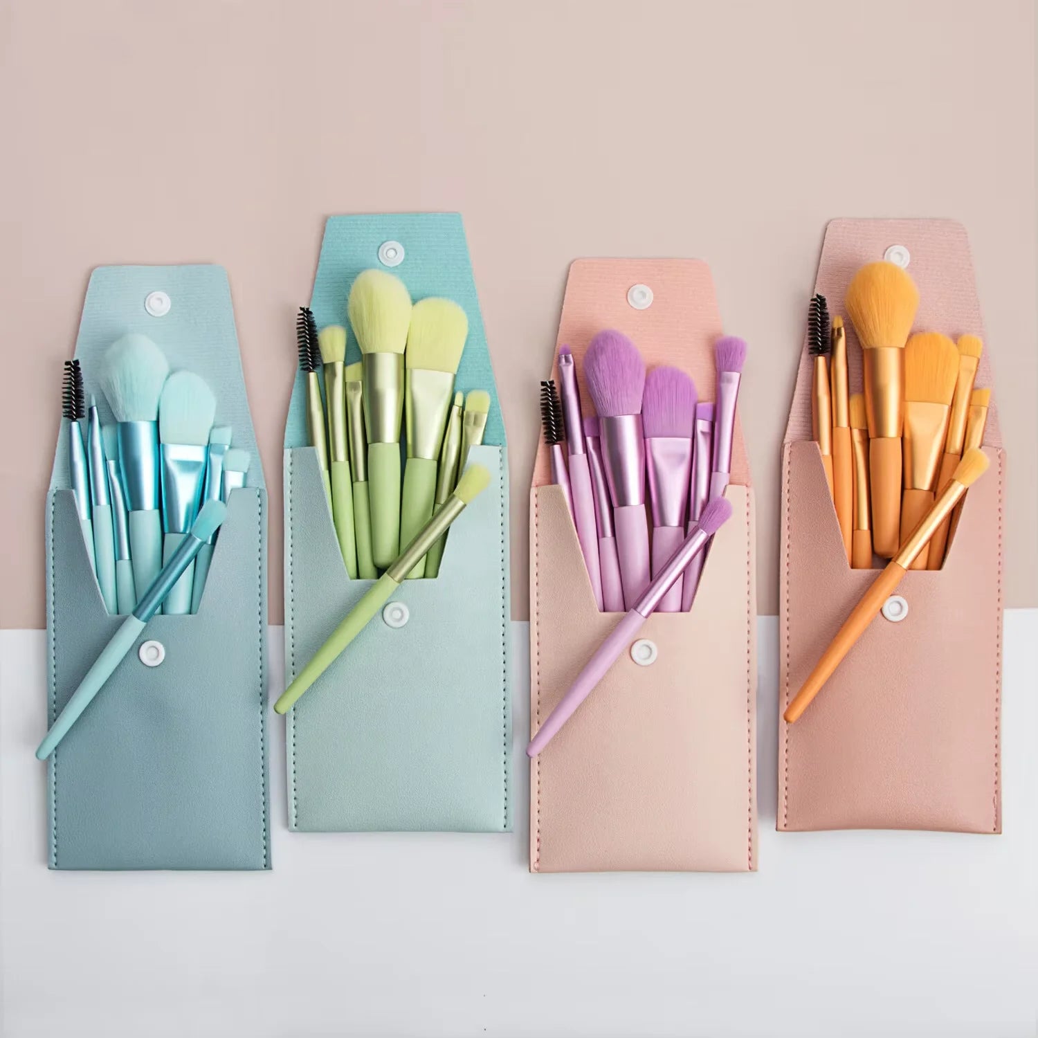 Custom Logo Wholesale Portable Mini Makeup Brush Set 8pcs Neon Handle Soft Hair Small Makeup Brush Set with PU Bag