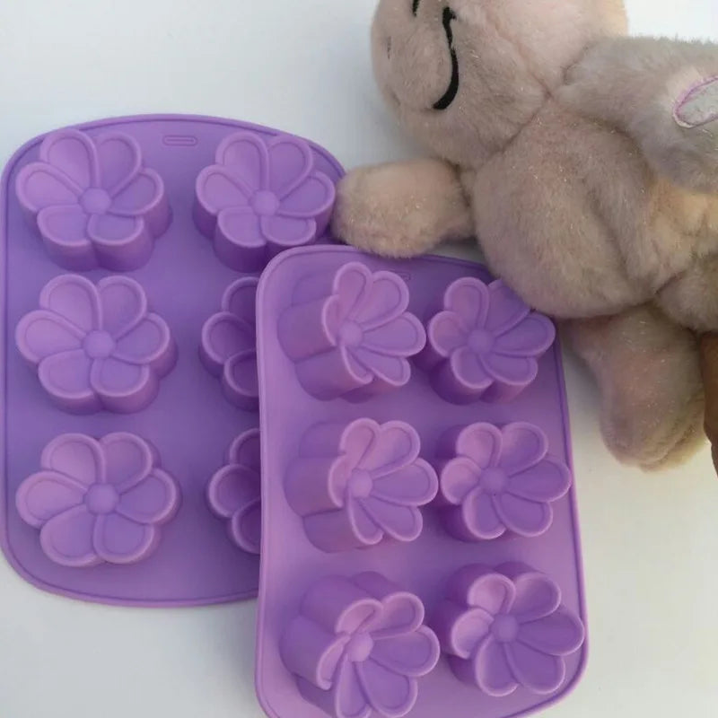 D-0081 Round Shape Silicone Moon Cake Ice Cream Mould Silicone Chocolate Cake Mold Begonia Flower Chocolate Cake Mold
