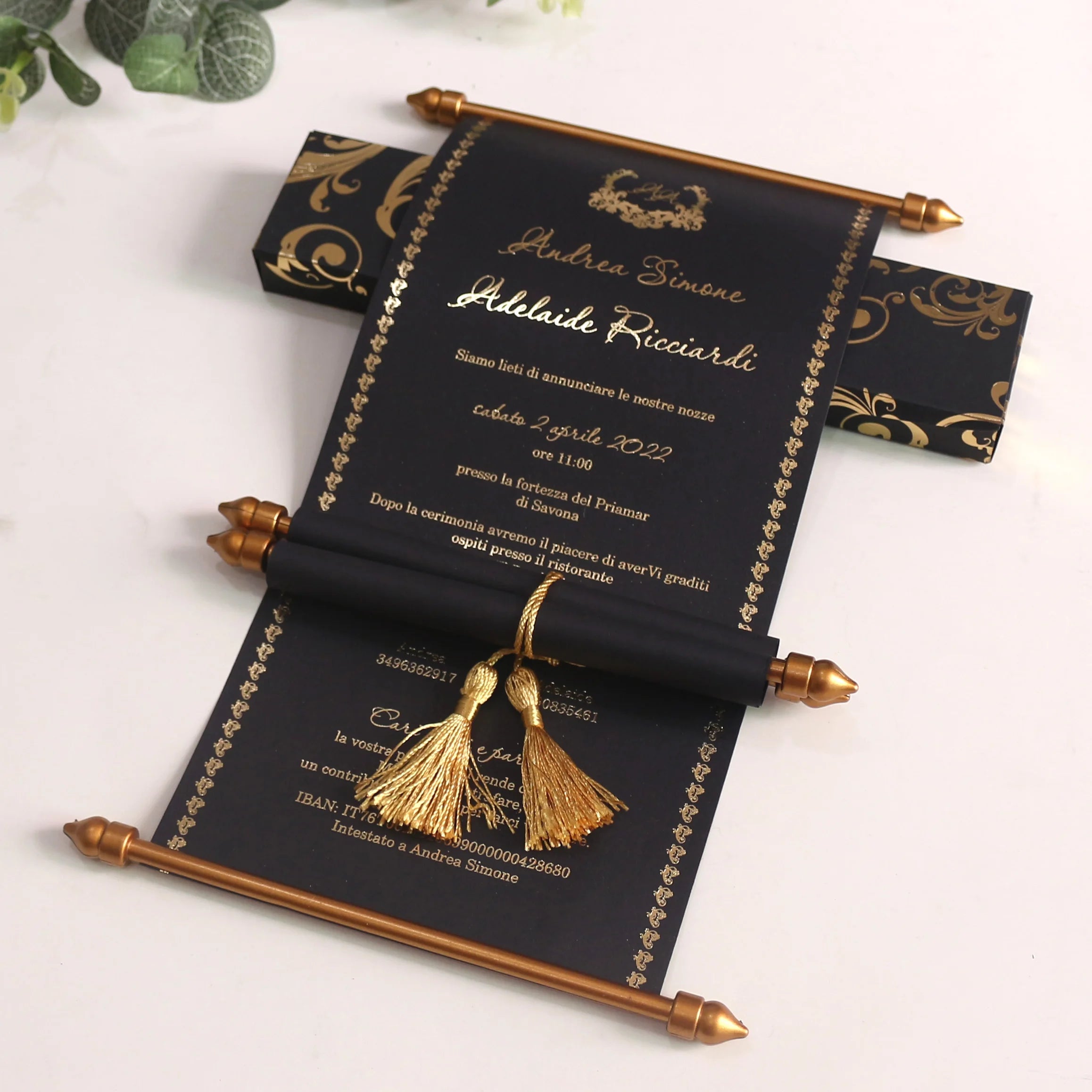 Indian Style Scroll Set Scroll Cards With Plastic Stick and Foiling Stamping Paper Box