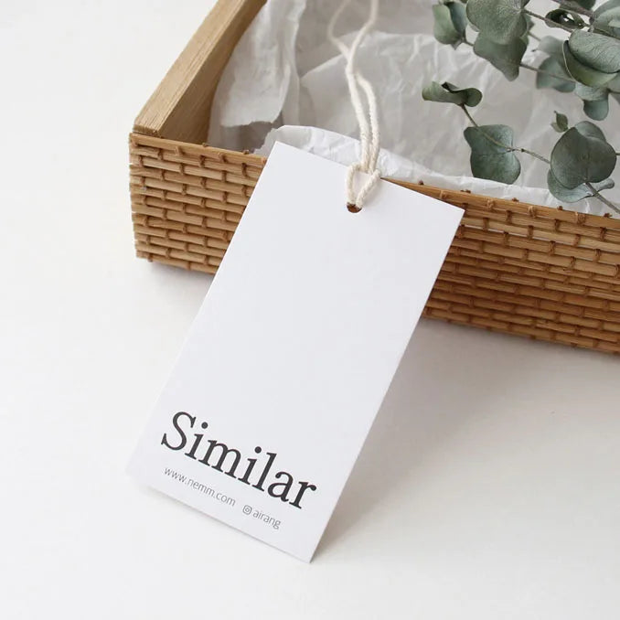 Wholesale Custom Designed Thick Coated Paper Garment Hang Tags Name Tags for Clothing Shoes Apparel Packaging