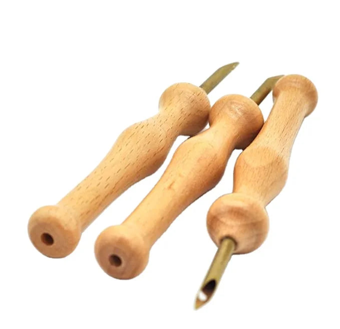 Wholesale Magic Wooden Handle Sewing Embroidery Pens Weaving Tools  Punch Needle for DIY Craft Stitching